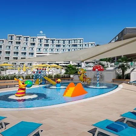 ホテル Valamar Parentino 4*
