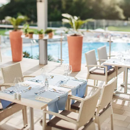 Valamar Parentino ホテル