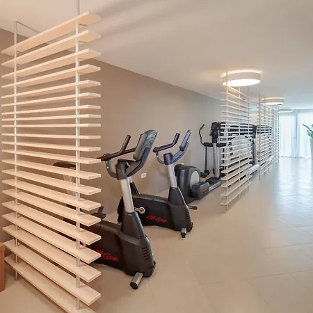 ホテル Valamar Parentino ポレッチ