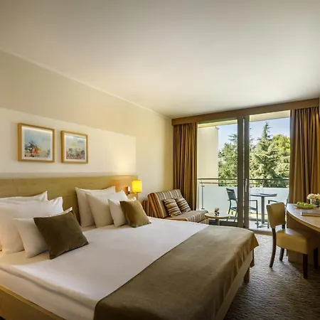 Otel Valamar Parentino 4*