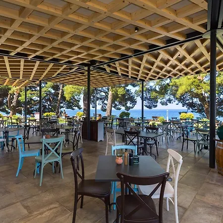 Valamar Parentino Otel