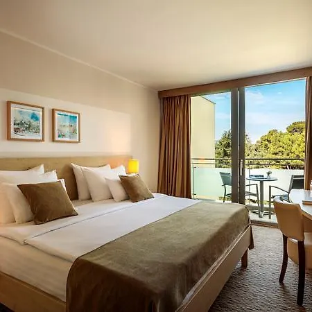 Hotel Valamar Parentino 4*