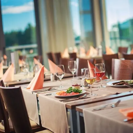 Hotel Valamar Parentino 4*