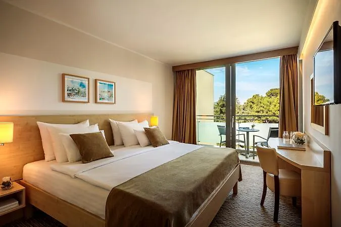 Hotel Valamar Parentino 4*